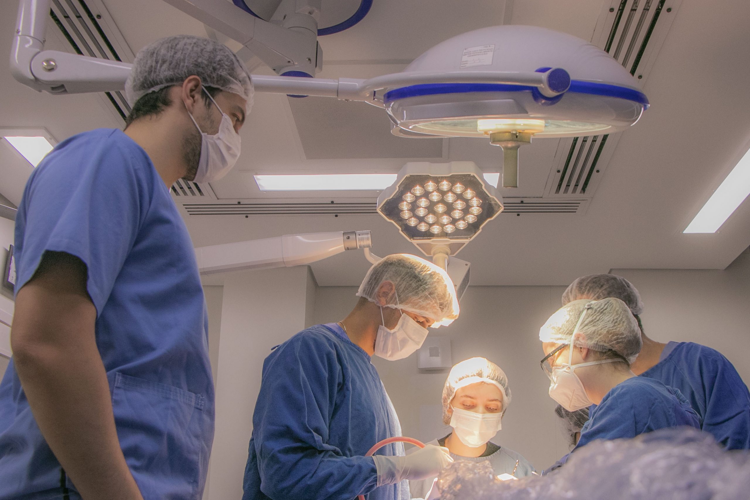 HU-UEPG implanta protocolo de Cirurgia Segura