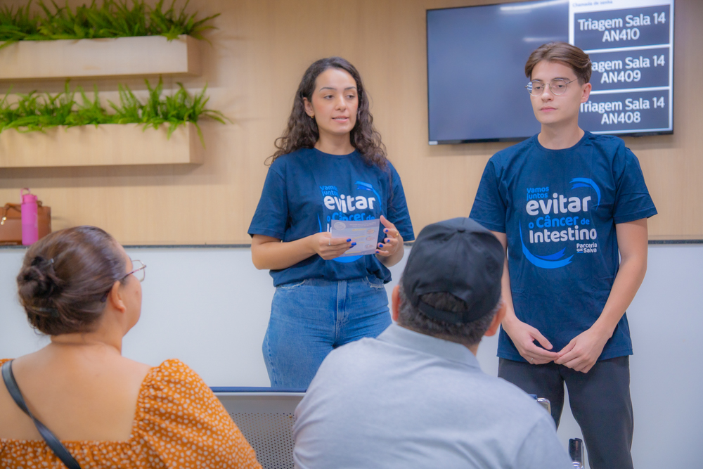 Campanha no HU-UEPG reforça a prevenção do câncer de intestino